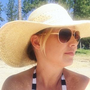 Meet your Posher, Marnie